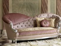 Sofá clásico de diseño victoriano
